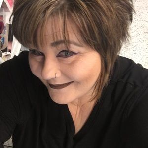 Meet your Posher, Terena